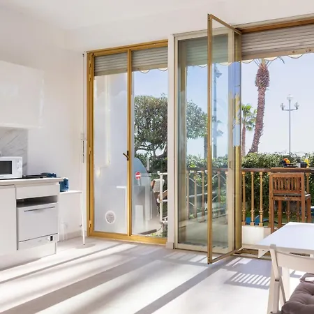 Wehost Prom- Jardin & -coeur Promenade Des Anglais-2 Personnes / 1 Canape-lit * Nizza