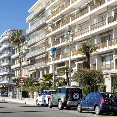 Wehost Prom- Jardin & -coeur Promenade Des Anglais-2 Personnes / 1 Canape-lit شقة نيس